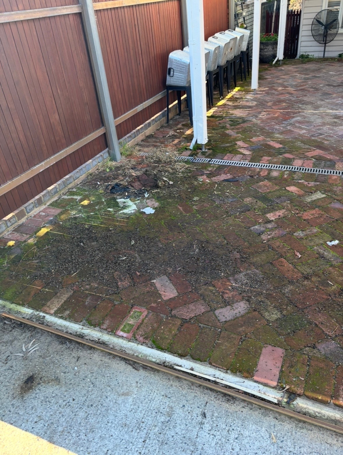 Side passage before pressure washing